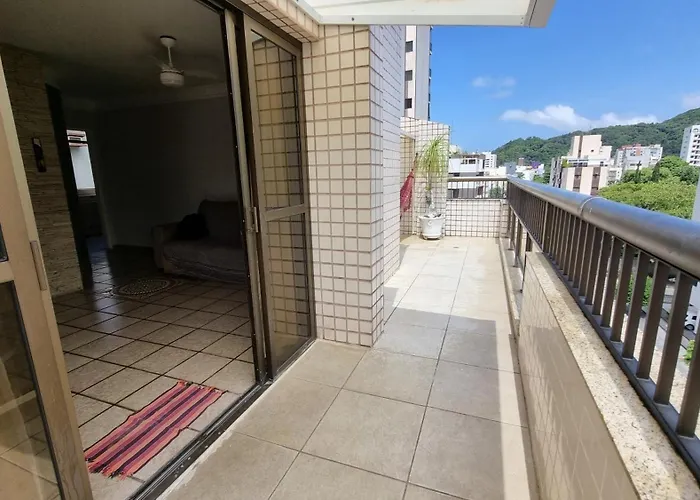 Guarujá Cobertura com Piscina e Churrasqueira Privativas